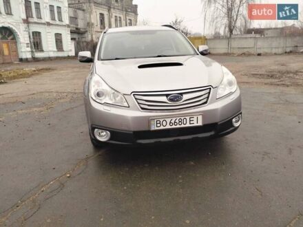 Субару Аутбек 2010 у Конотопе на Automoto.ua Сірий Субару Аутбек, об'ємом двигуна 2 л та пробігом 218 тис. км за 7500 $, фото 1 на Automoto.ua