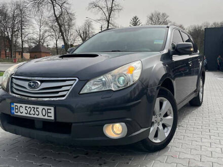 Субару Аутбек 2010 у Дрогобичі на Automoto.ua Сірий Субару Аутбек, об'ємом двигуна 2 л та пробігом 247 тис. км за 8200 $, фото 1 на Automoto.ua