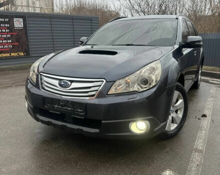 Сірий Субару Аутбек, об'ємом двигуна 2 л та пробігом 299 тис. км за 4850 $, фото 1 на Automoto.ua