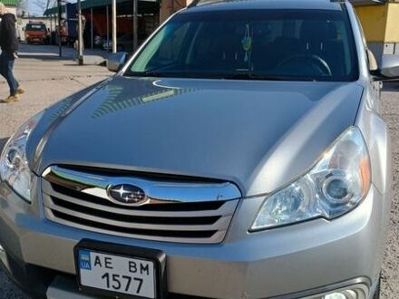 Сірий Субару Аутбек, об'ємом двигуна 3.63 л та пробігом 201 тис. км за 8600 $, фото 1 на Automoto.ua