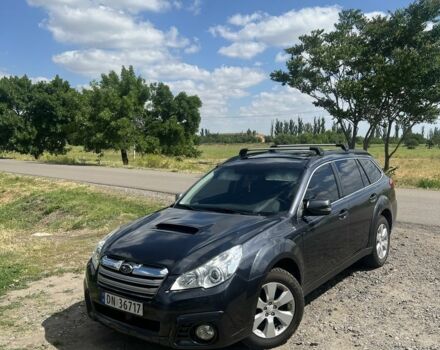 Сірий Субару Аутбек, об'ємом двигуна 2 л та пробігом 321 тис. км за 4500 $, фото 1 на Automoto.ua