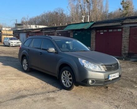 Сірий Субару Аутбек, об'ємом двигуна 2.46 л та пробігом 247 тис. км за 10000 $, фото 1 на Automoto.ua