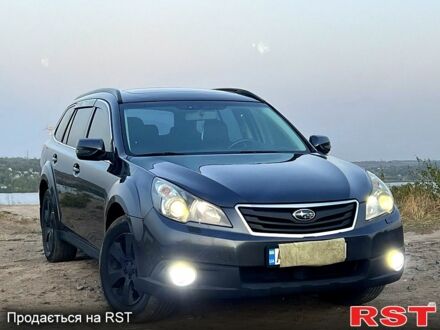 Субару Аутбек 2011 в Днепре (Днепропетровске) на Automoto.ua Серый Субару Аутбек, объемом двигателя 25 л и пробегом 171 тыс. км за 9500 $, фото 1 на Automoto.ua