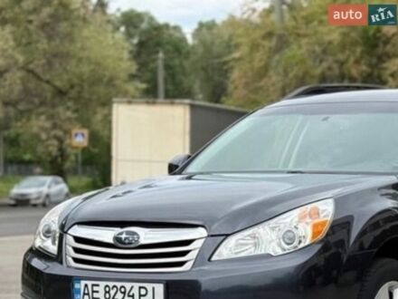 Сірий Субару Аутбек, об'ємом двигуна 2.46 л та пробігом 181 тис. км за 8999 $, фото 1 на Automoto.ua