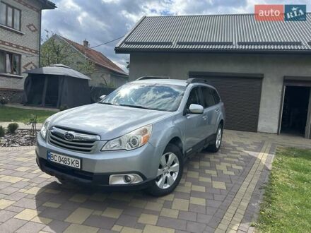 Серый Субару Аутбек, объемом двигателя 2.46 л и пробегом 273 тыс. км за 9250 $, фото 1 на Automoto.ua