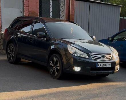 Сірий Субару Аутбек, об'ємом двигуна 2.5 л та пробігом 250 тис. км за 9700 $, фото 1 на Automoto.ua