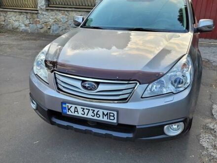 Субару Аутбек 2011 у Києві на Automoto.ua Сірий Субару Аутбек, об'ємом двигуна 2.46 л та пробігом 155 тис. км за 12500 $, фото 1 на Automoto.ua