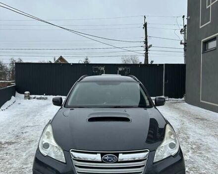 Сірий Субару Аутбек, об'ємом двигуна 2 л та пробігом 170 тис. км за 11000 $, фото 1 на Automoto.ua