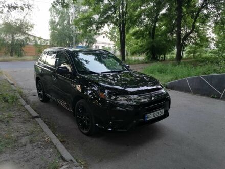 Сірий Субару Аутбек, об'ємом двигуна 2.5 л та пробігом 116 тис. км за 2004 $, фото 1 на Automoto.ua