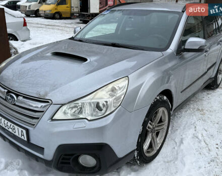 Сірий Субару Аутбек, об'ємом двигуна 2 л та пробігом 271 тис. км за 8500 $, фото 1 на Automoto.ua