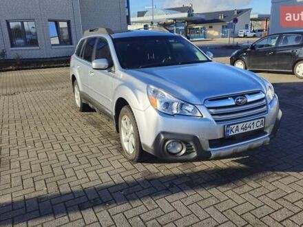 Серый Субару Аутбек, объемом двигателя 2.46 л и пробегом 215 тыс. км за 9800 $, фото 1 на Automoto.ua