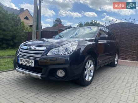 Субару Аутбек 2013 у Луцьку на Automoto.ua Сірий Субару Аутбек, об'ємом двигуна 2.46 л та пробігом 305 тис. км за 10000 $, фото 1 на Automoto.ua