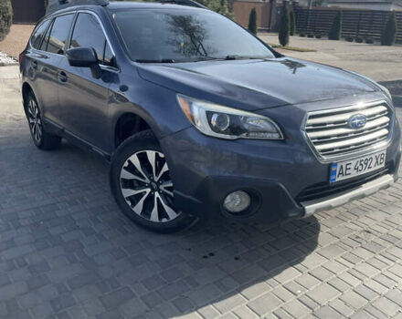 Серый Субару Аутбек, объемом двигателя 2.5 л и пробегом 999 тыс. км за 14700 $, фото 1 на Automoto.ua