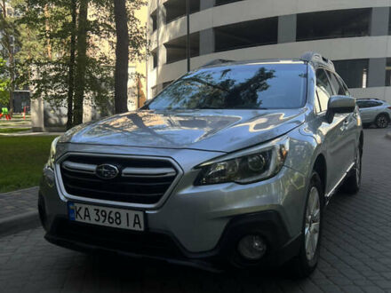 Субару Аутбек 2018 в Броварах на Automoto.ua Серый Субару Аутбек, объемом двигателя 2.5 л и пробегом 197 тыс. км за 14400 $, фото 1 на Automoto.ua