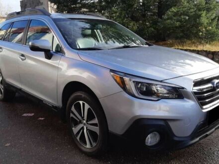 Сірий Субару Аутбек, об'ємом двигуна 2.5 л та пробігом 107 тис. км за 11500 $, фото 1 на Automoto.ua