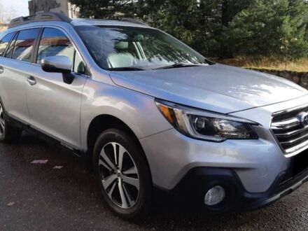 Сірий Субару Аутбек, об'ємом двигуна 2.5 л та пробігом 107 тис. км за 11500 $, фото 1 на Automoto.ua