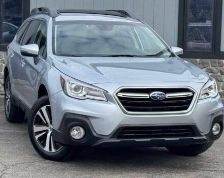 Серый Субару Аутбек, объемом двигателя 2.5 л и пробегом 46 тыс. км за 7000 $, фото 1 на Automoto.ua