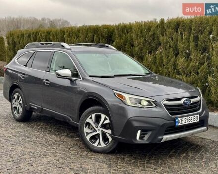 Серый Субару Аутбек, объемом двигателя 2.5 л и пробегом 63 тыс. км за 25900 $, фото 1 на Automoto.ua