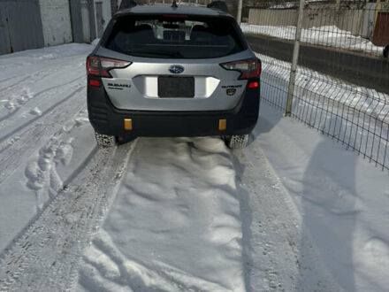 Серый Субару Аутбек, объемом двигателя 2.4 л и пробегом 50 тыс. км за 23000 $, фото 1 на Automoto.ua