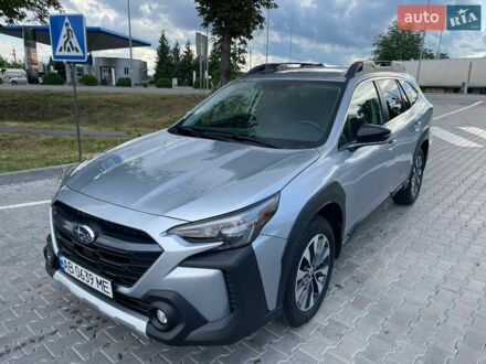 Сірий Субару Аутбек, об'ємом двигуна 2.5 л та пробігом 29 тис. км за 30500 $, фото 1 на Automoto.ua