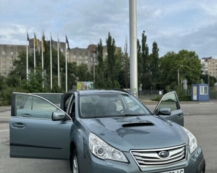 Синий Субару Аутбек, объемом двигателя 2 л и пробегом 294 тыс. км за 8500 $, фото 9 на Automoto.ua