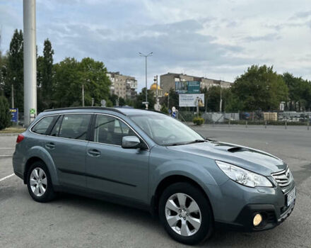Синий Субару Аутбек, объемом двигателя 2 л и пробегом 294 тыс. км за 8500 $, фото 2 на Automoto.ua