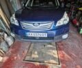 Синий Субару Аутбек, объемом двигателя 2.5 л и пробегом 245 тыс. км за 9500 $, фото 1 на Automoto.ua