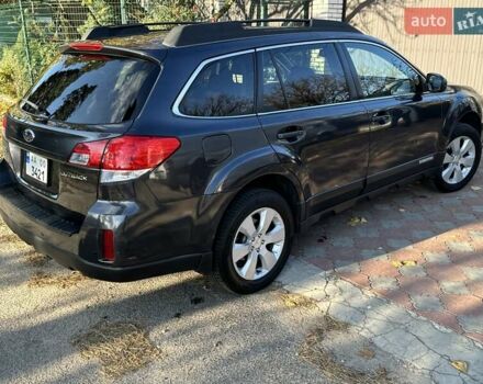 Синий Субару Аутбек, объемом двигателя 2.46 л и пробегом 175 тыс. км за 9200 $, фото 3 на Automoto.ua
