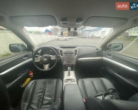 Синий Субару Аутбек, объемом двигателя 2.46 л и пробегом 256 тыс. км за 9300 $, фото 7 на Automoto.ua