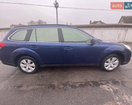 Синий Субару Аутбек, объемом двигателя 2.46 л и пробегом 256 тыс. км за 9300 $, фото 2 на Automoto.ua