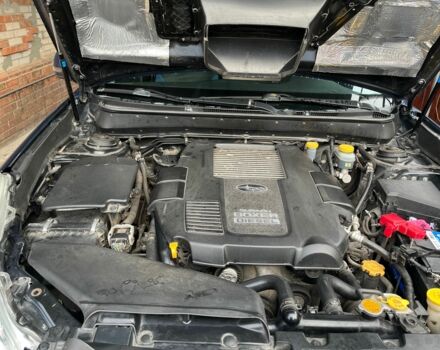 Синій Субару Аутбек, об'ємом двигуна 2 л та пробігом 300 тис. км за 9000 $, фото 10 на Automoto.ua