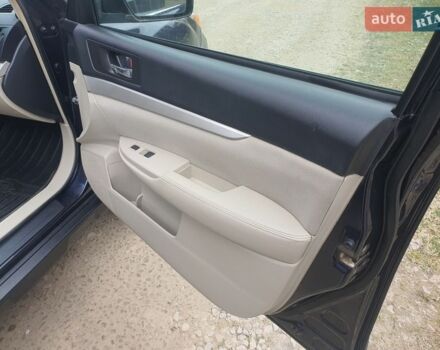 Синий Субару Аутбек, объемом двигателя 2.5 л и пробегом 316 тыс. км за 8650 $, фото 43 на Automoto.ua