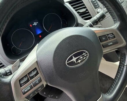 Синій Субару Аутбек, об'ємом двигуна 2.46 л та пробігом 214 тис. км за 9500 $, фото 9 на Automoto.ua