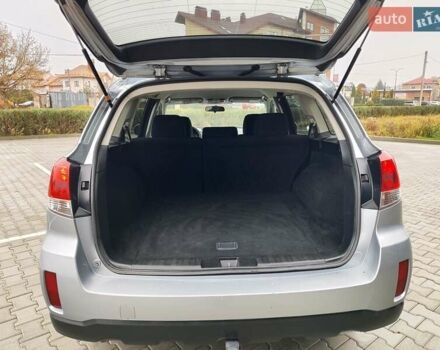 Синій Субару Аутбек, об'ємом двигуна 2.46 л та пробігом 311 тис. км за 8900 $, фото 19 на Automoto.ua