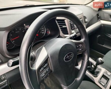 Синій Субару Аутбек, об'ємом двигуна 2.46 л та пробігом 311 тис. км за 8900 $, фото 9 на Automoto.ua