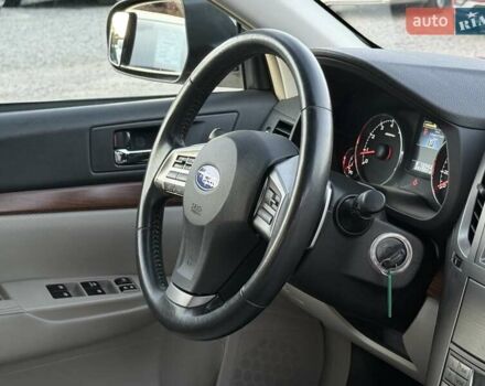 Синій Субару Аутбек, об'ємом двигуна 2.46 л та пробігом 369 тис. км за 10600 $, фото 25 на Automoto.ua