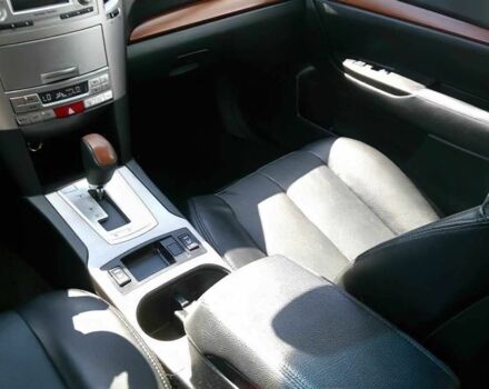 Синій Субару Аутбек, об'ємом двигуна 2.5 л та пробігом 121 тис. км за 1755 $, фото 8 на Automoto.ua