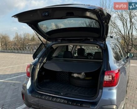 Синий Субару Аутбек, объемом двигателя 2.46 л и пробегом 127 тыс. км за 20000 $, фото 8 на Automoto.ua