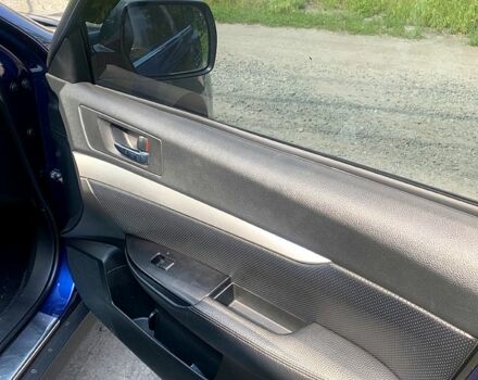 Синий Субару Аутбек, объемом двигателя 2.5 л и пробегом 200 тыс. км за 8500 $, фото 6 на Automoto.ua