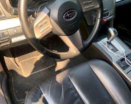 Синий Субару Аутбек, объемом двигателя 2.5 л и пробегом 200 тыс. км за 8500 $, фото 3 на Automoto.ua