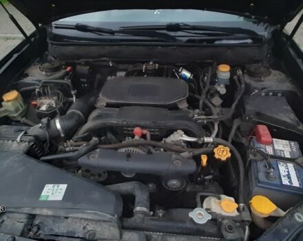 Синий Субару Аутбек, объемом двигателя 2.5 л и пробегом 256 тыс. км за 8600 $, фото 4 на Automoto.ua