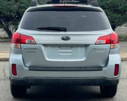 Синий Субару Аутбек, объемом двигателя 2.5 л и пробегом 82 тыс. км за 2000 $, фото 4 на Automoto.ua