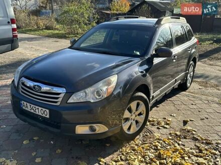 Синий Субару Аутбек, объемом двигателя 2.46 л и пробегом 175 тыс. км за 9200 $, фото 1 на Automoto.ua