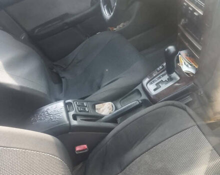 Зеленый Субару Аутбек, объемом двигателя 2.46 л и пробегом 350 тыс. км за 2500 $, фото 1 на Automoto.ua