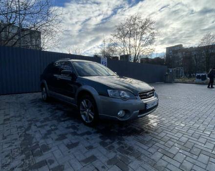 Зеленый Субару Аутбек, объемом двигателя 3 л и пробегом 307 тыс. км за 6400 $, фото 1 на Automoto.ua