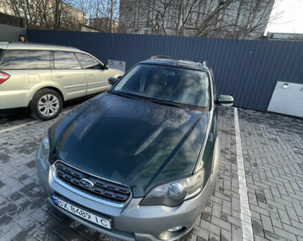 Зеленый Субару Аутбек, объемом двигателя 3 л и пробегом 307 тыс. км за 6400 $, фото 2 на Automoto.ua