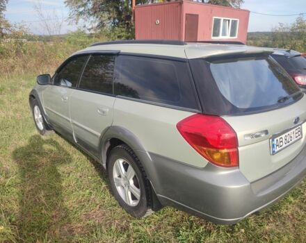 Зеленый Субару Аутбек, объемом двигателя 2.5 л и пробегом 288 тыс. км за 5500 $, фото 4 на Automoto.ua