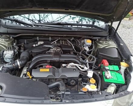 Зеленый Субару Аутбек, объемом двигателя 2.5 л и пробегом 92 тыс. км за 18200 $, фото 6 на Automoto.ua