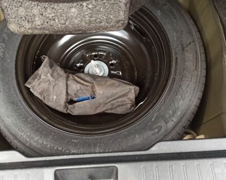 Зеленый Субару Аутбек, объемом двигателя 2.5 л и пробегом 92 тыс. км за 18200 $, фото 4 на Automoto.ua