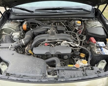 Зеленый Субару Аутбек, объемом двигателя 2.5 л и пробегом 137 тыс. км за 16800 $, фото 21 на Automoto.ua